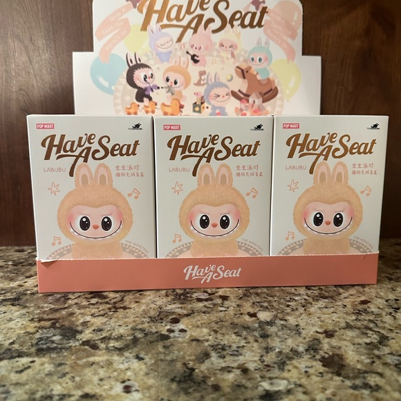 Labubu - Picture 4 of 9